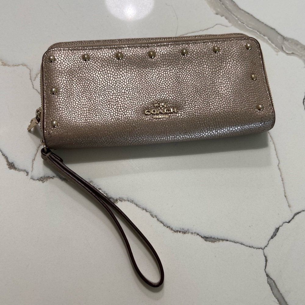Coach Pebbled Leather Long Zip Around Wallet Rose Gold